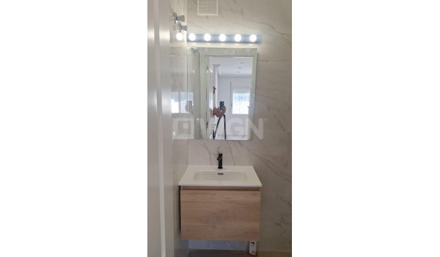 Resale - Townhouse - Torrevieja - aguas nuevas