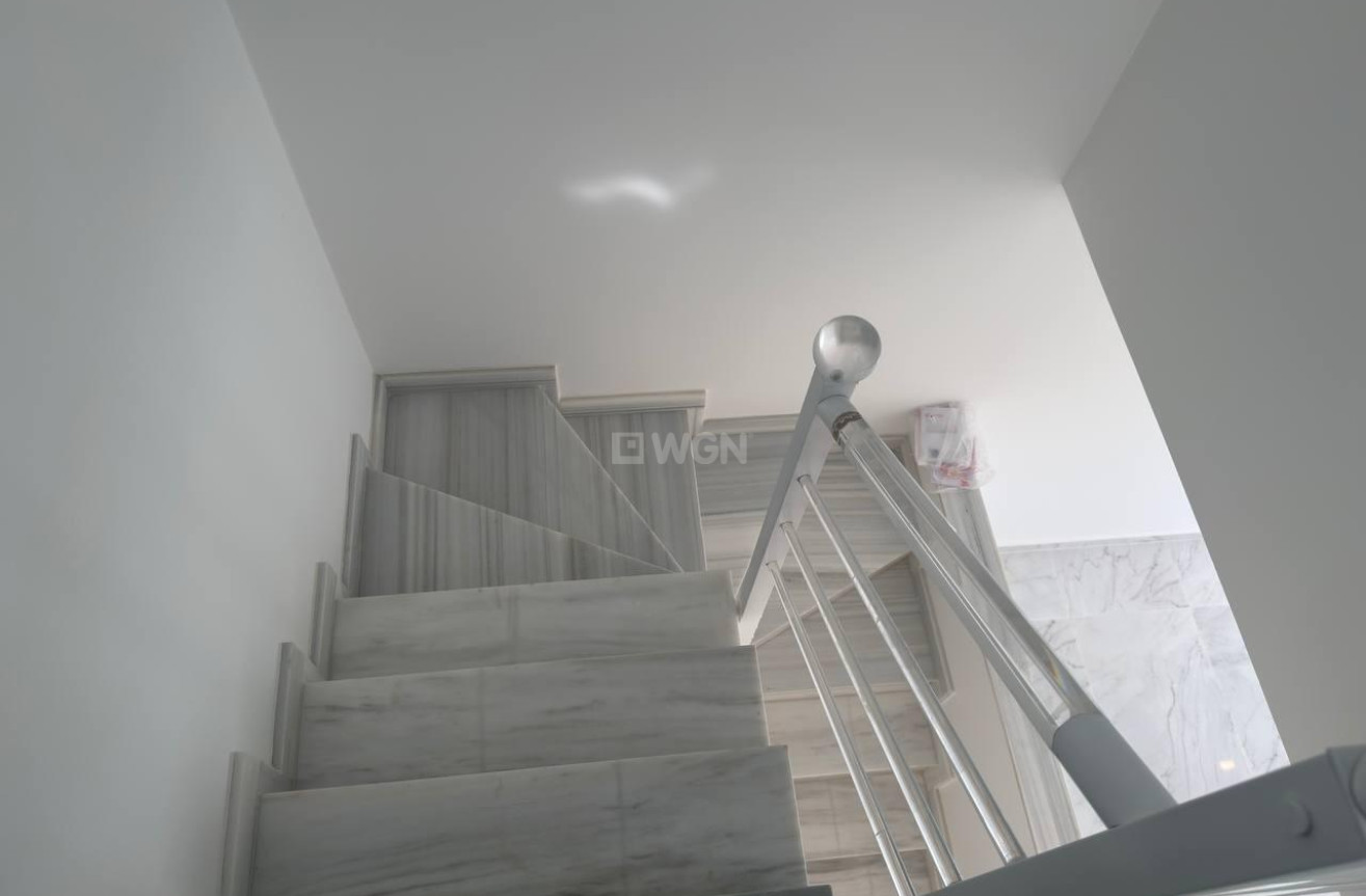 Resale - Townhouse - Torrevieja - aguas nuevas