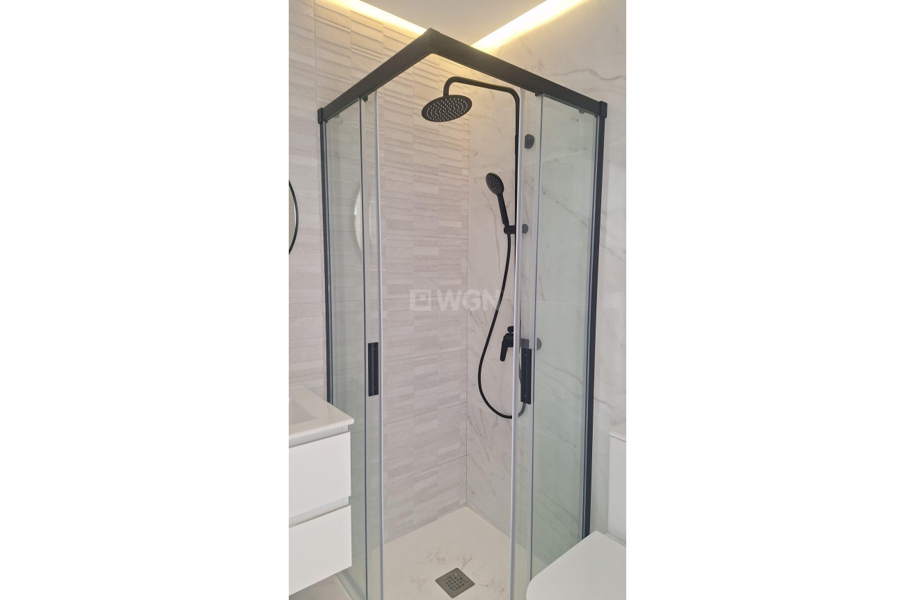 Resale - Townhouse - Torrevieja - aguas nuevas