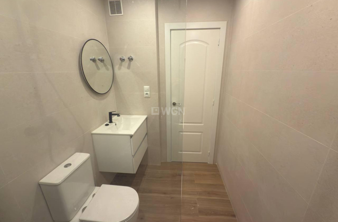 Resale - Townhouse - Torrevieja - aguas nuevas