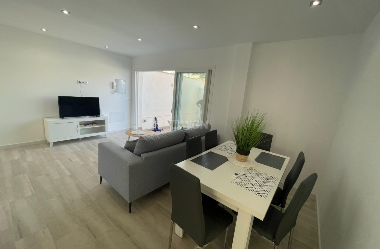 Resale - Bungalow - Orihuela Costa - La Regia