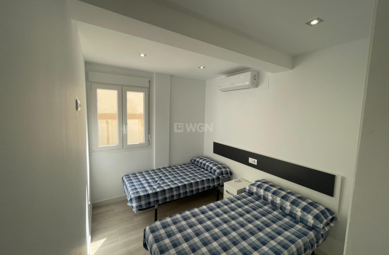 Resale - Bungalow - Orihuela Costa - La Regia