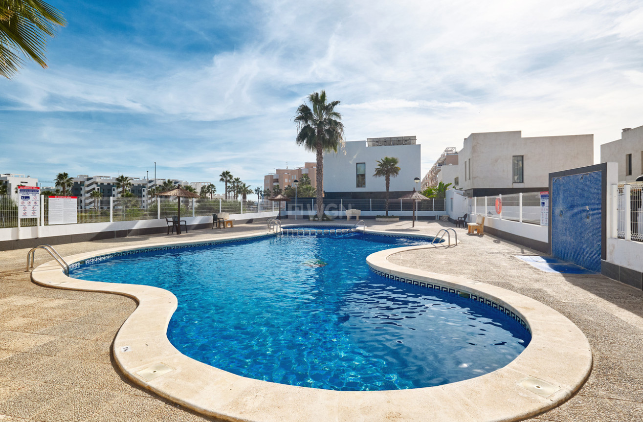 Reventa - Villa - Guardamar del Segura - El Raso