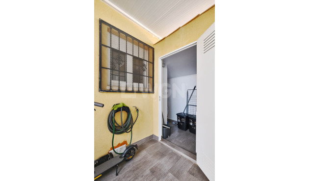 Reventa - Villa - Guardamar del Segura - El Raso