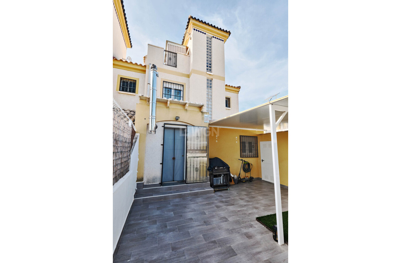 Reventa - Villa - Guardamar del Segura - El Raso