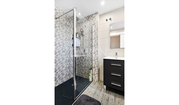 Reventa - Villa - Guardamar del Segura - El Raso