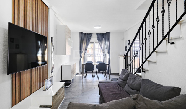 Reventa - Villa - Guardamar del Segura - El Raso