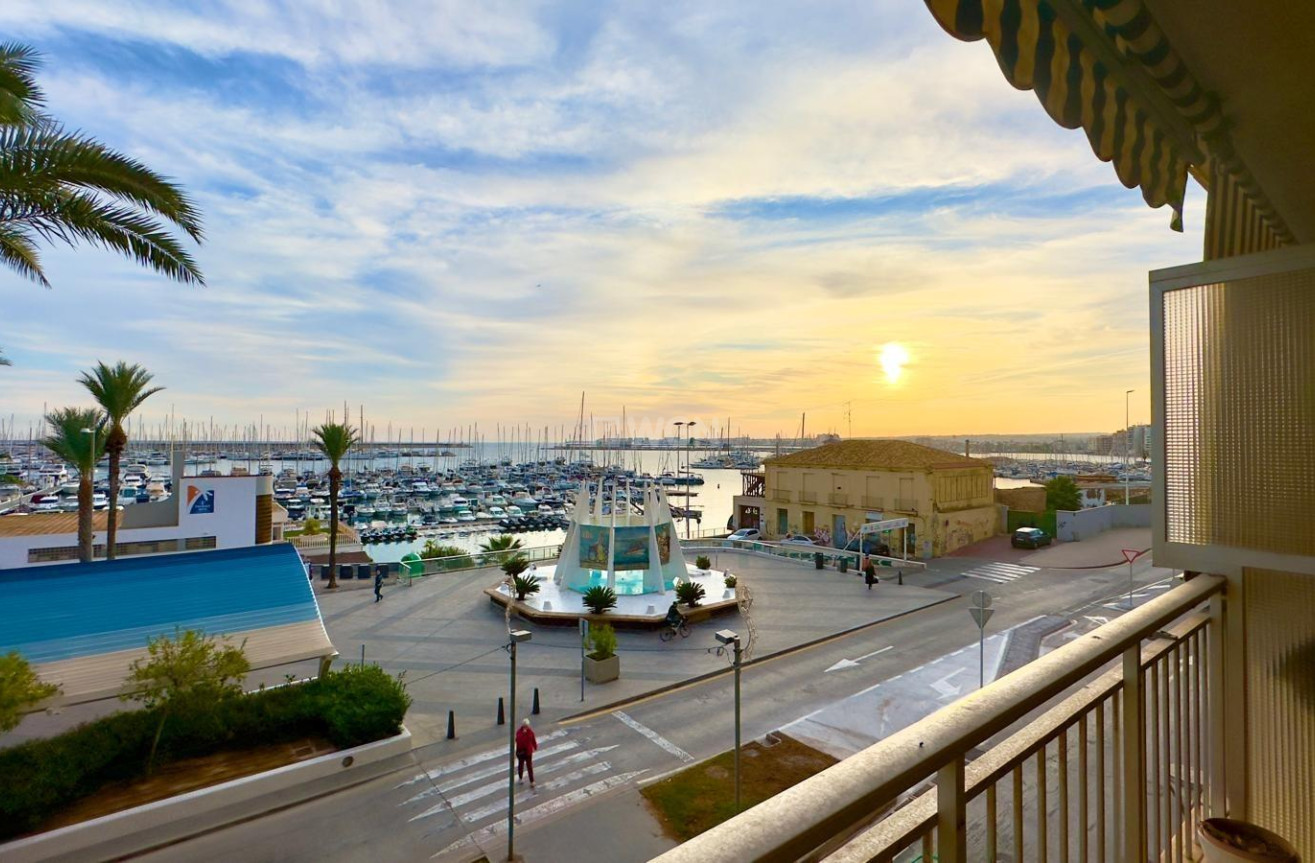 Resale - Apartment / flat - Torrevieja