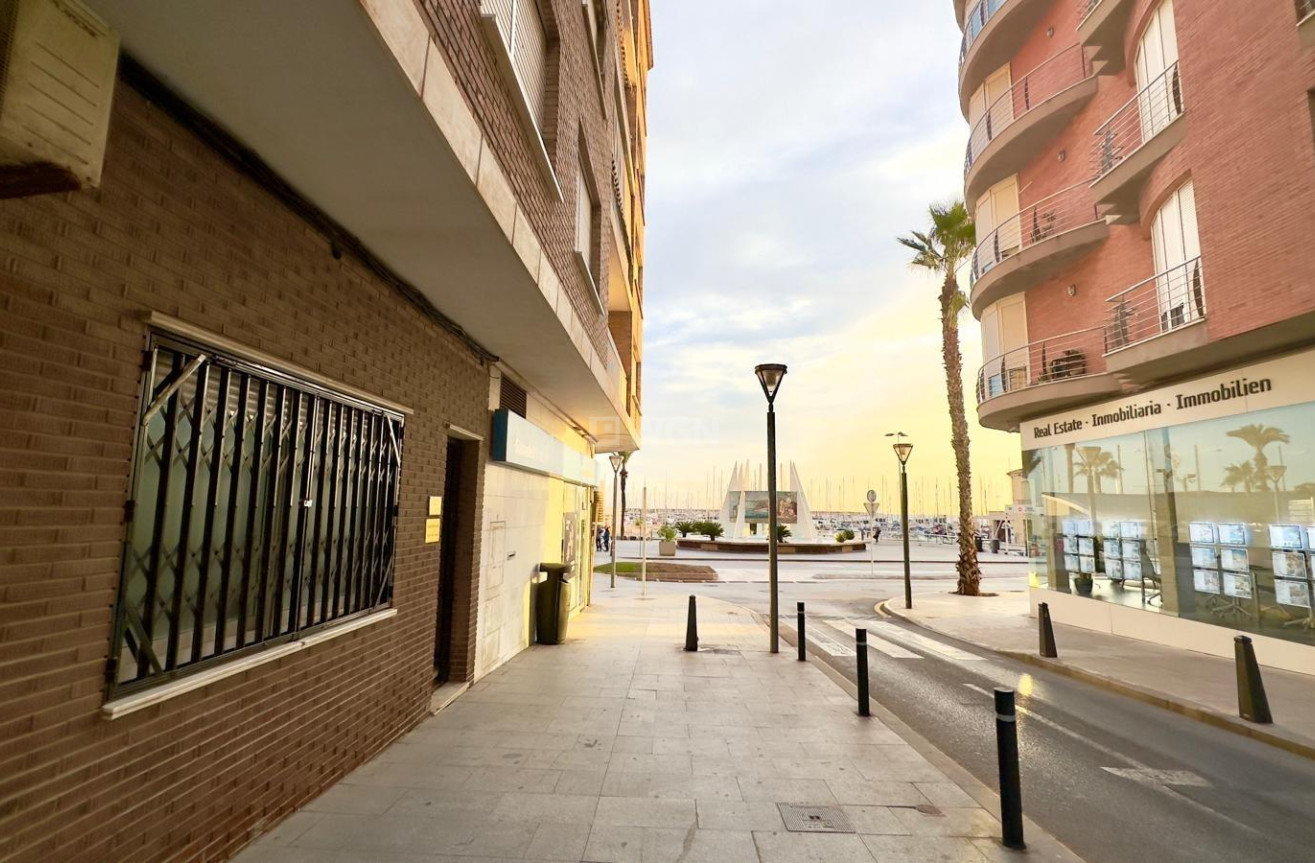 Resale - Apartment / flat - Torrevieja