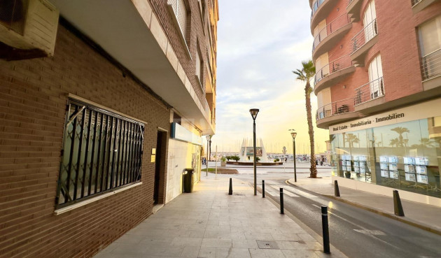 Resale - Apartment / flat - Torrevieja