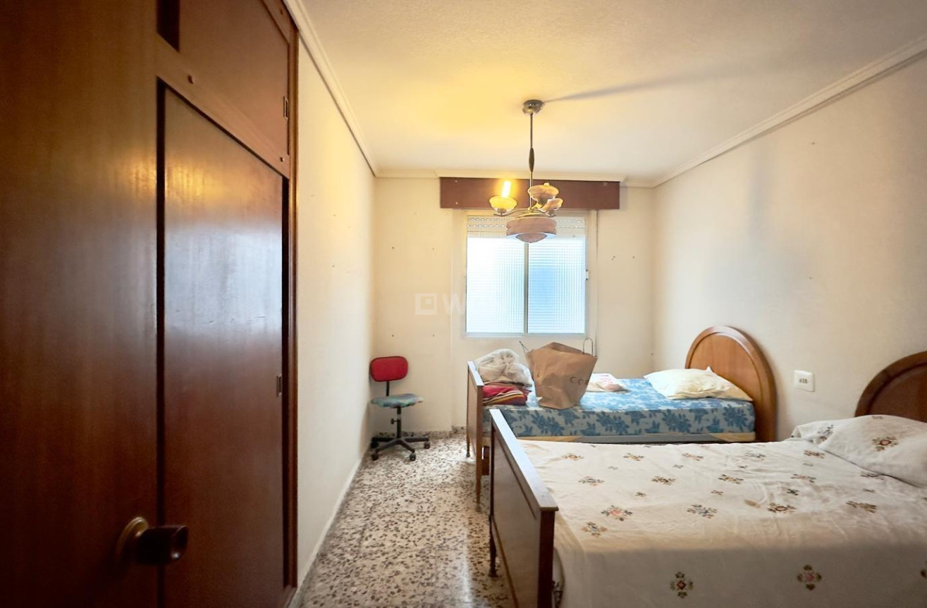 Resale - Apartment / flat - Torrevieja