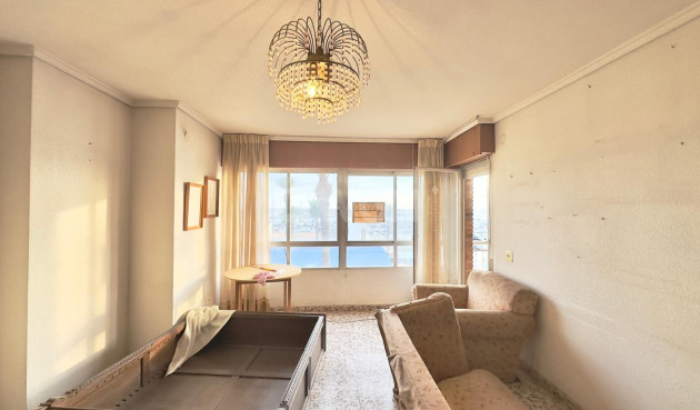 Resale - Apartment / flat - Torrevieja