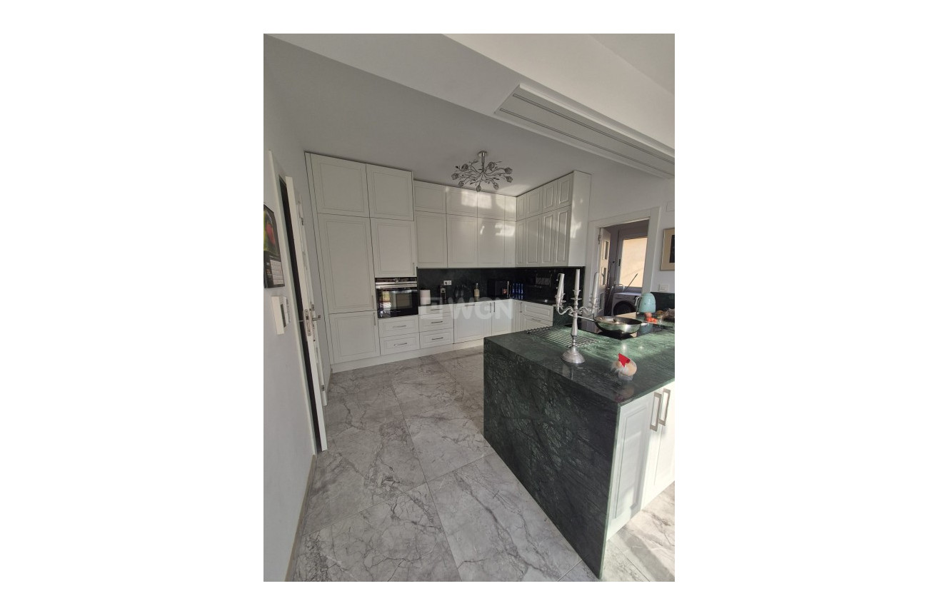 Wiederverkauf - Villa - Daya Vieja - Costa Blanca