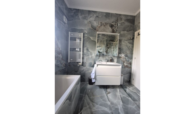 Wiederverkauf - Villa - Daya Vieja - Costa Blanca