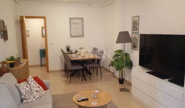 Resale - Apartment / flat - Almoradí - Inland