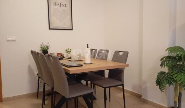 Resale - Apartment / flat - Almoradí - Inland
