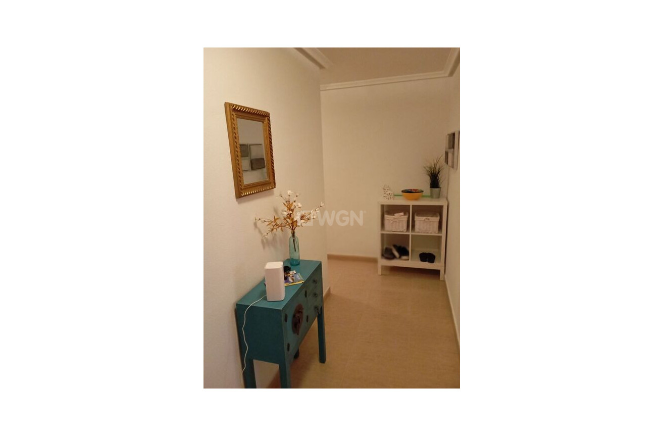 Resale - Apartment / flat - Almoradí - Inland