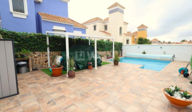 Reventa - Villa - San Miguel de Salinas - Inland