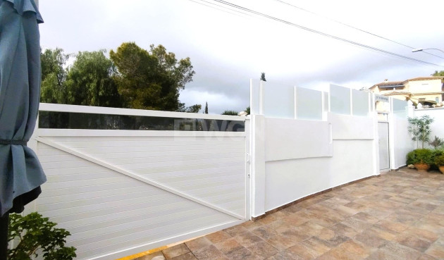 Reventa - Villa - San Miguel de Salinas - Inland