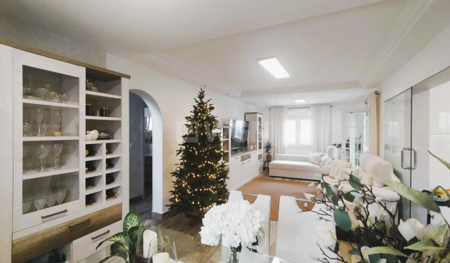 Reventa - Villa - San Miguel de Salinas - Inland