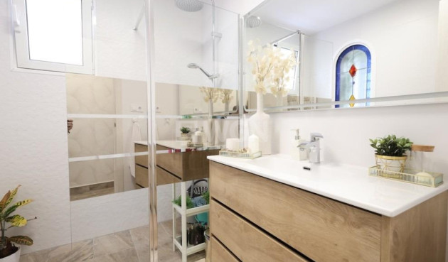 Reventa - Villa - San Miguel de Salinas - Inland