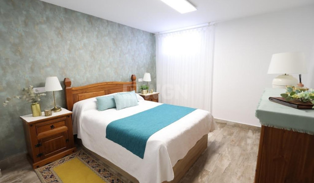 Reventa - Villa - San Miguel de Salinas - Inland