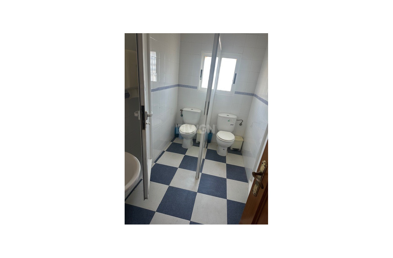 Reventa - Comercial - Las Fillipinas