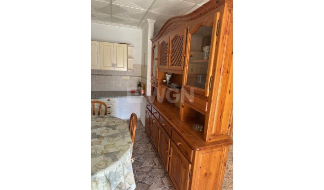 Reventa - Comercial - Las Fillipinas