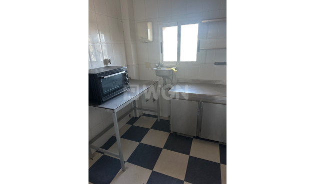 Reventa - Comercial - Las Fillipinas