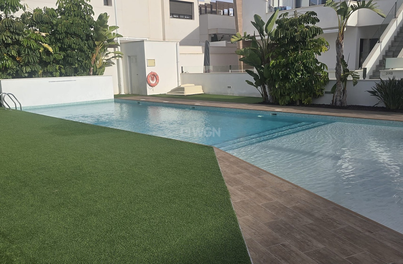 Odsprzedaż - Daszek - Pilar de la Horadada - Costa Blanca