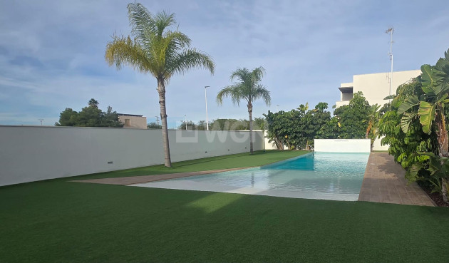 Odsprzedaż - Daszek - Pilar de la Horadada - Costa Blanca