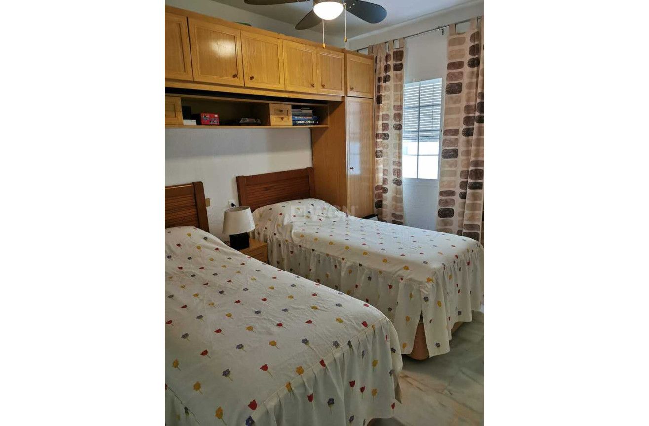 Odsprzedaż - Daszek - Torrevieja - Playa de los Locos