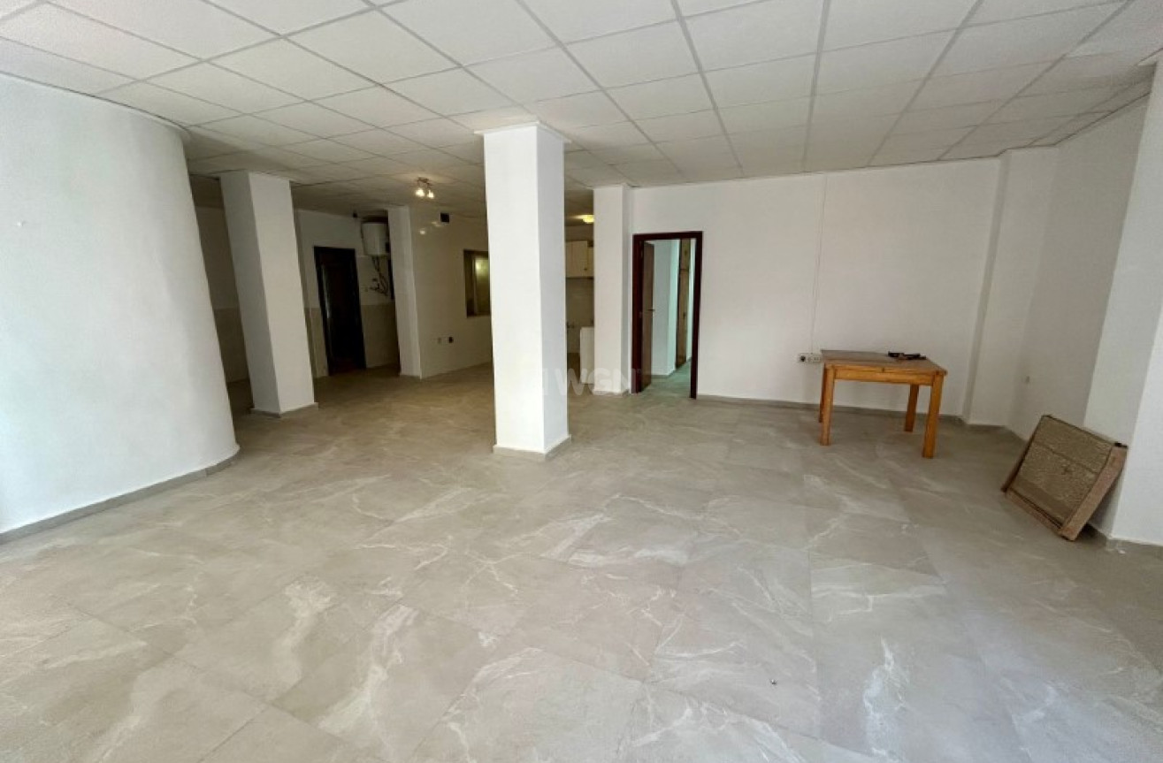 Resale - Apartment / flat - Torrevieja - Costa Blanca