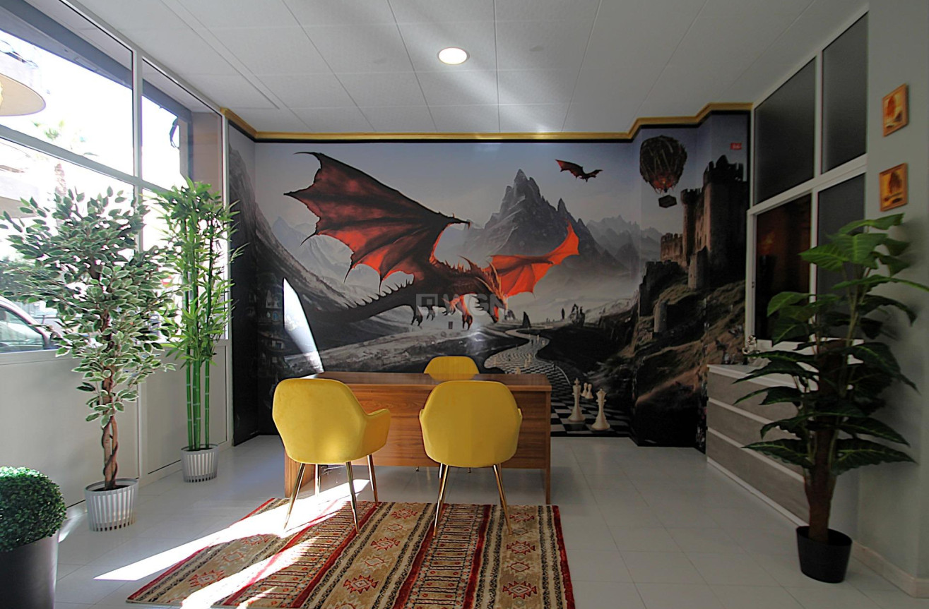 Resale - Commercial - Torrevieja - Las Piscinas Naturales