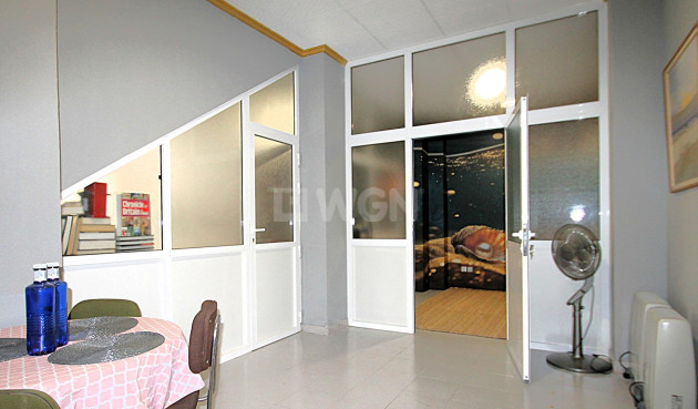 Resale - Commercial - Torrevieja - Las Piscinas Naturales