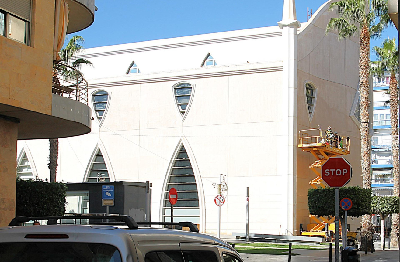 Resale - Commercial - Torrevieja - Las Piscinas Naturales