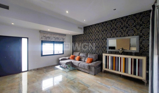 Odsprzedaż - Villa - Pilar de la Horadada - Costa Blanca