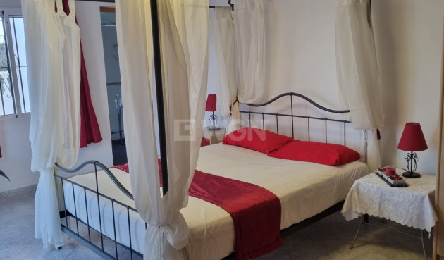 Wiederverkauf - Villa - Hondón de los Fráiles - Inland