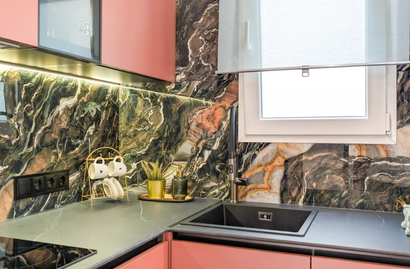 Resale - Apartment / flat - Torrevieja - Costa Blanca