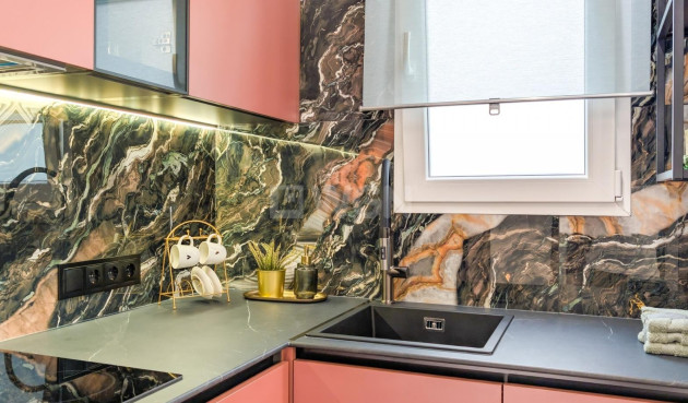 Resale - Apartment / flat - Torrevieja - Costa Blanca