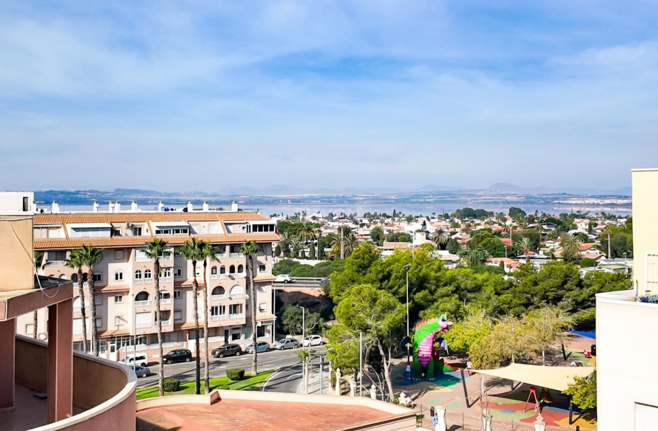Resale - Apartment / flat - Torrevieja - Costa Blanca