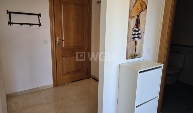 Odsprzedaż - Mieszkanie w bloku - Alcaucín - Inland