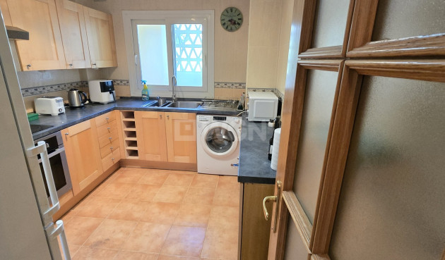 Wiederverkauf - Wohnung - Alcaucín - Inland