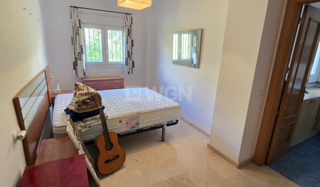 Wiederverkauf - Wohnung - Alcaucín - Inland