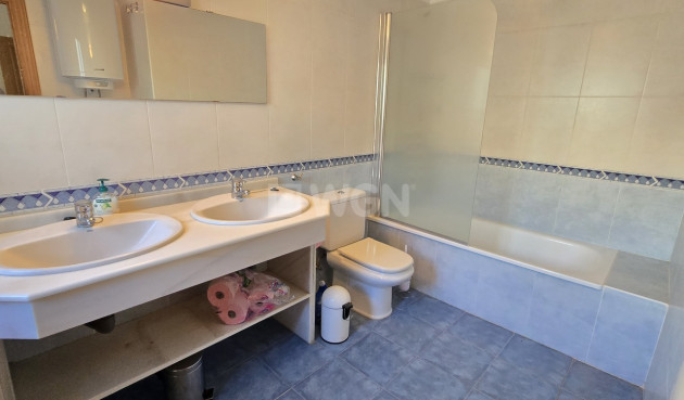 Wiederverkauf - Wohnung - Alcaucín - Inland