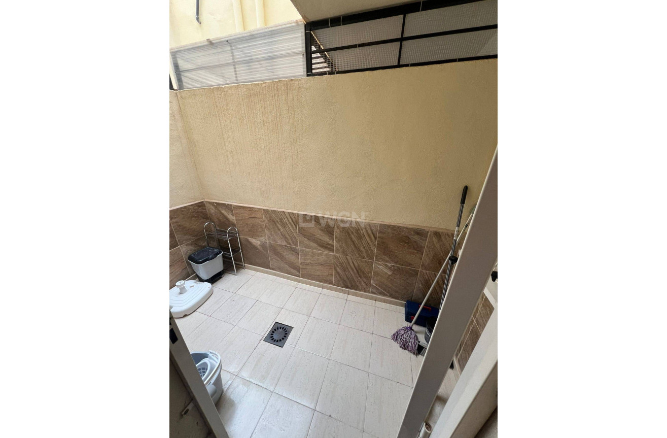 Resale - Bungalow - Orihuela Costa - La Florida