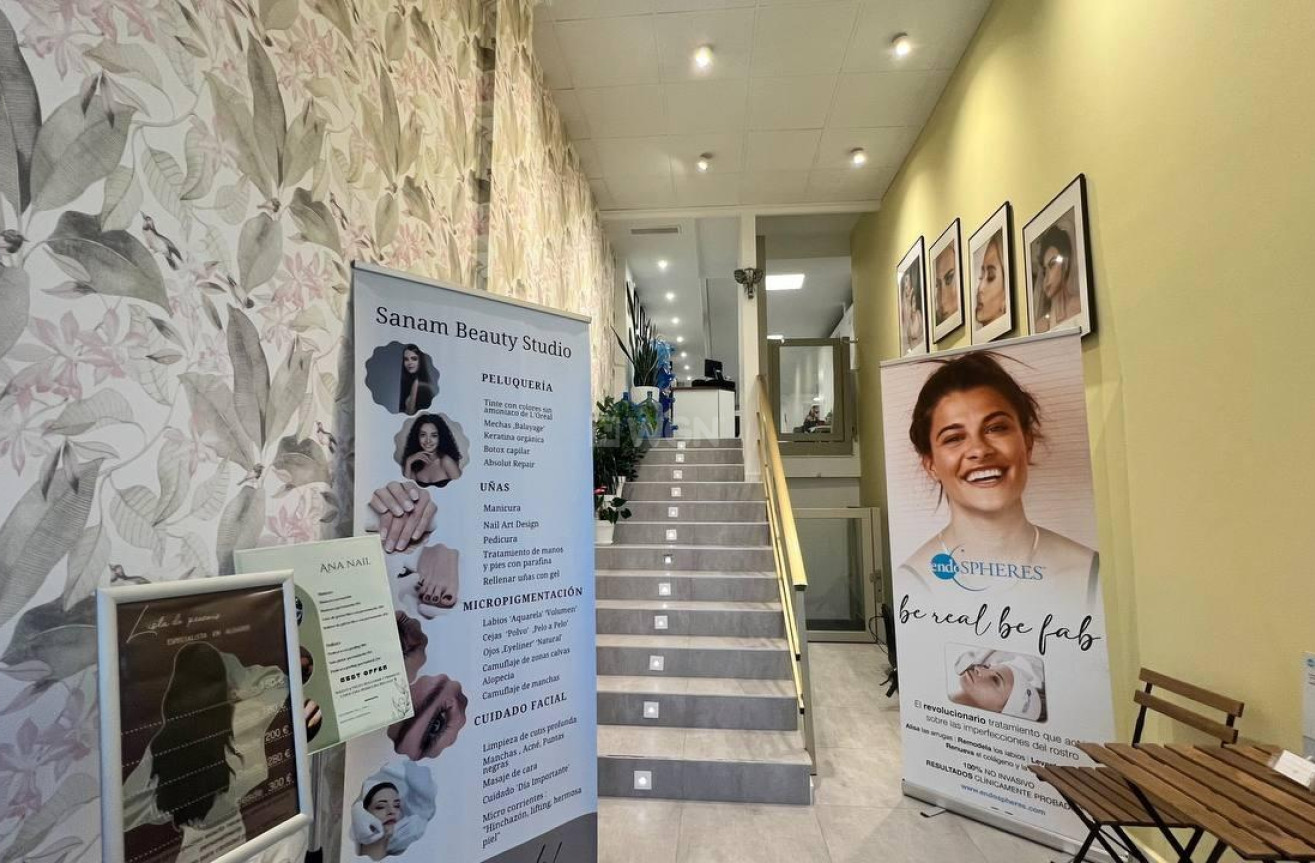 Reventa - Comercial - Torrevieja - Puerto Deportivo