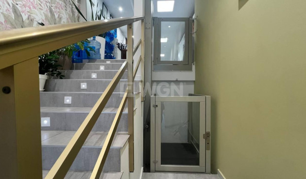 Reventa - Comercial - Torrevieja - Puerto Deportivo