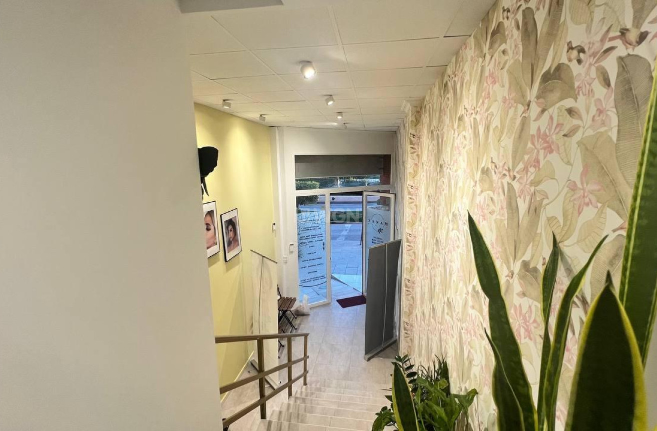 Reventa - Comercial - Torrevieja - Puerto Deportivo