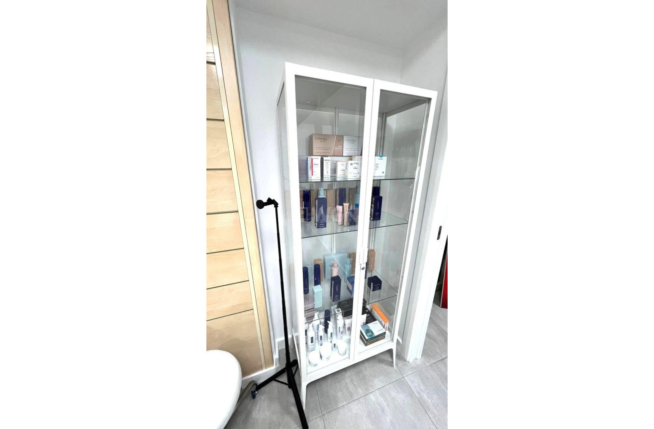 Reventa - Comercial - Torrevieja - Puerto Deportivo